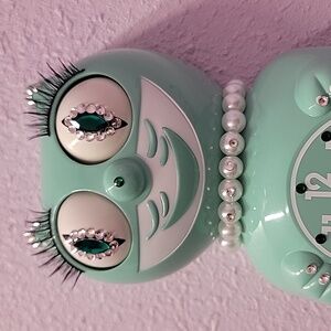 Jeweled Ocean Waves Lady Kit-Cat Klock clock